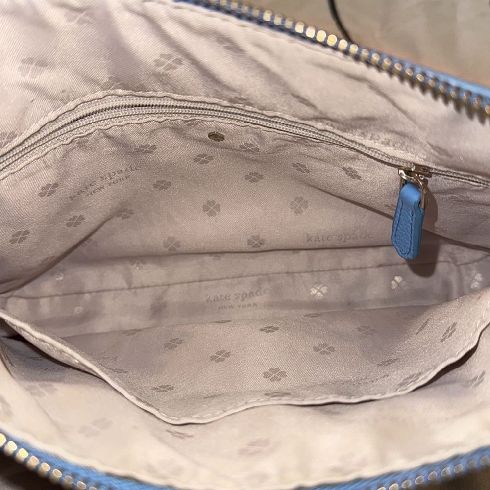 Kate Spade Run Around Medium Crossbody - Picture 7 of 9